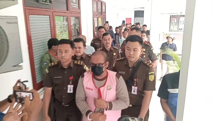 Janjikan SK Honorer, Oknum PNS Disdik Pelalawan Ditetapkan Tersangka