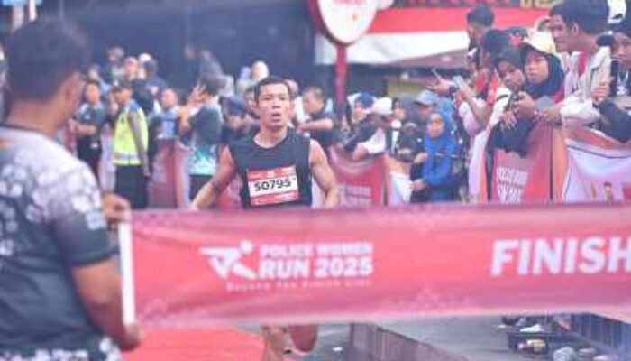 Personel Brimob Riau raih juara II Event Police Waman Run 2025