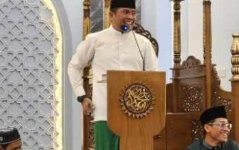 Hadiri Takhtimul Quran PCNU, Bupati Zukri: Jadikan Al-Qur’an Pedoman Hidup untuk Meraih Kemuliaan