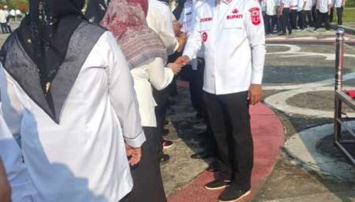 Hangatnya Halal Bihalal di Pelalawan: Bupati Zukri Ajak ASN Saling Memaafkan dan Jaga Kerukunan
