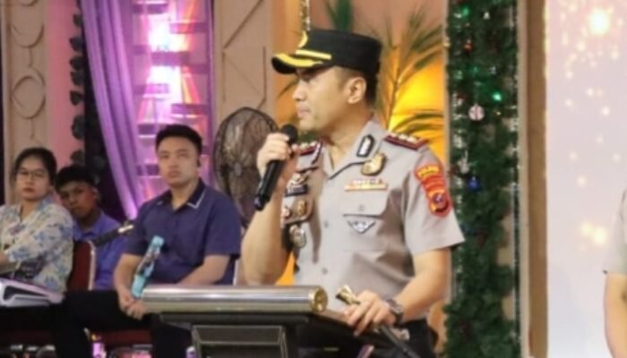 Pererat Silaturahmi, Kapolres Labuhanbatu Kunjungi Gereja MDC